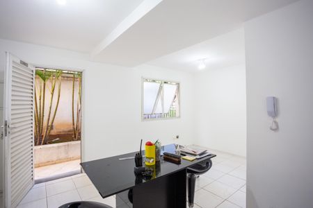 Apartamento para alugar com 35m², 1 quarto e sem vaga Apartamento para alugar com 35m², 1 quarto e sem vagaSala/Quarto