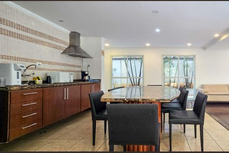 Apartamento para alugar com 35m², 1 quarto e sem vaga Apartamento para alugar com 35m², 1 quarto e sem vagaÁrea comum - Salão de festas