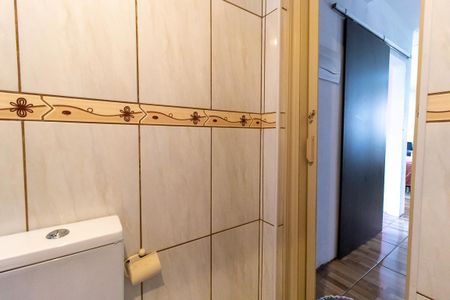 Casa à venda com 60m², 1 quarto e 4 vagasBanheiro