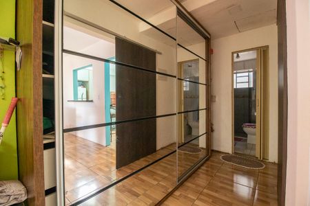 Casa à venda com 60m², 1 quarto e 4 vagasQuarto