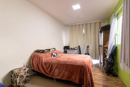 Casa à venda com 60m², 1 quarto e 4 vagasQuarto