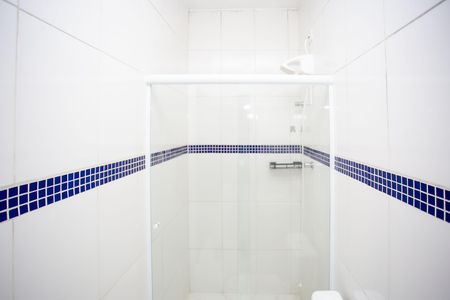 Banheiro de casa para alugar com 1 quarto, 30m² em Piraporinha, Diadema