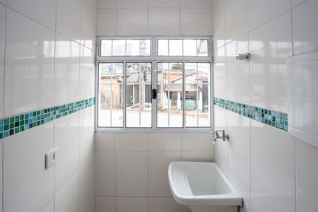 Casa para alugar com 30m², 1 quarto e sem vagaÁrea de Serviço