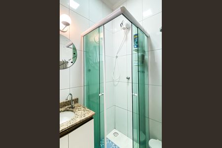 Casa de condomínio à venda com 74m², 2 quartos e 1 vaga Casa de condomínio à venda com 74m², 2 quartos e 1 vagaBanheiro da Suíte 2