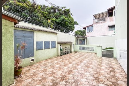 Casa de condomínio à venda com 74m², 2 quartos e 1 vaga Casa de condomínio à venda com 74m², 2 quartos e 1 vagaÁrea comum