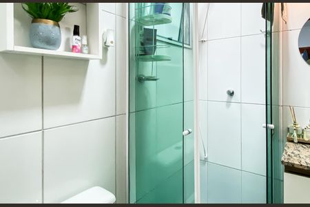 Casa de condomínio à venda com 74m², 2 quartos e 1 vaga Casa de condomínio à venda com 74m², 2 quartos e 1 vagaBanheiro da Suíte 1