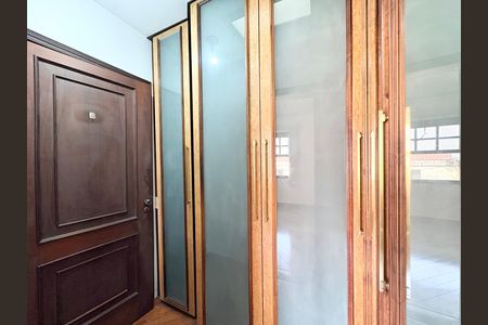 Casa à venda com 181m², 3 quartos e 2 vagasEntrada Suíte 1 