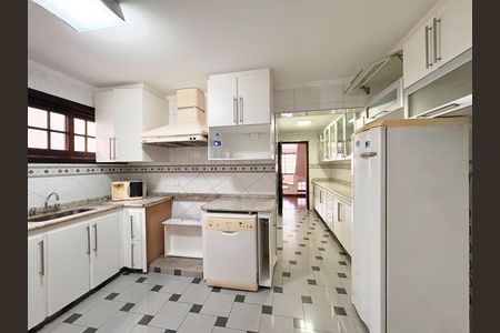 Casa à venda com 181m², 3 quartos e 2 vagasCozinha
