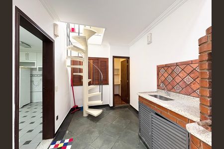 Casa à venda com 181m², 3 quartos e 2 vagasChurrasqueira