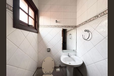 Casa à venda com 181m², 3 quartos e 2 vagasBanheiro de serviço