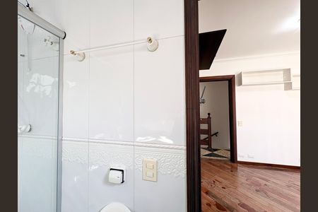 Casa à venda com 181m², 3 quartos e 2 vagasBanheiro da Suíte 2