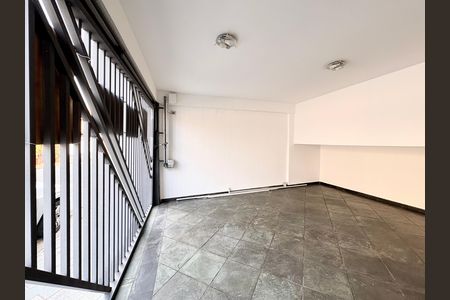 Casa à venda com 181m², 3 quartos e 2 vagasGaragem