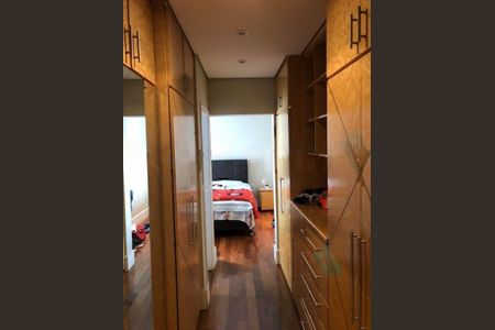 Apartamento à venda com 3 quartos, 200m² em Jardim Prudência, São Paulo