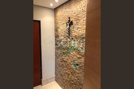 Apartamento à venda com 200m², 3 quartos e 3 vagas