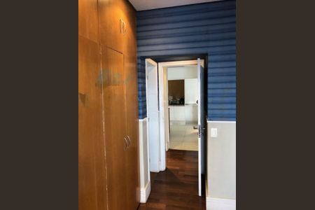 Apartamento à venda com 200m², 3 quartos e 3 vagas