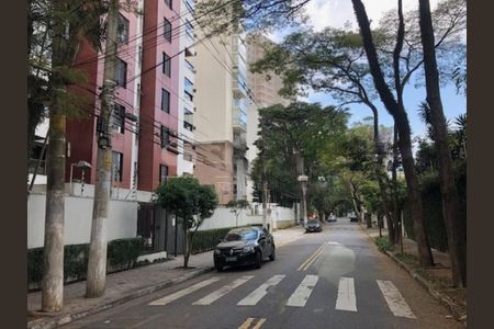 Apartamento à venda com 200m², 3 quartos e 3 vagas