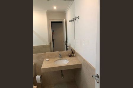 Apartamento à venda com 3 quartos, 200m² em Jardim Prudência, São Paulo