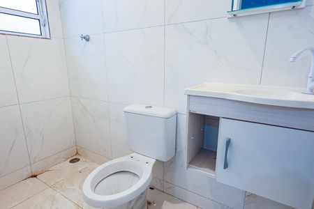 Casa para alugar com 150m², 2 quartos e 2 vagas Casa para alugar com 150m², 2 quartos e 2 vagasBanheiro da Suíte 2