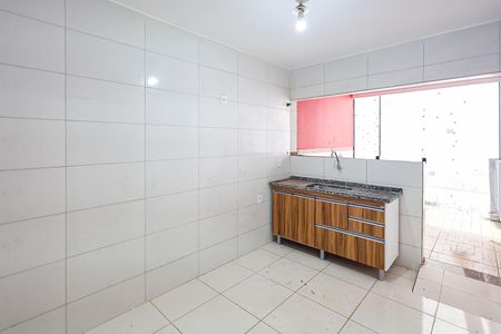 Casa para alugar com 150m², 2 quartos e 2 vagas Casa para alugar com 150m², 2 quartos e 2 vagasCozinha