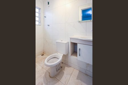 Casa para alugar com 150m², 2 quartos e 2 vagas Casa para alugar com 150m², 2 quartos e 2 vagasBanheiro da Suíte 2