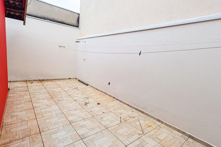 Casa para alugar com 150m², 2 quartos e 2 vagas Casa para alugar com 150m², 2 quartos e 2 vagasÁrea de Serviço