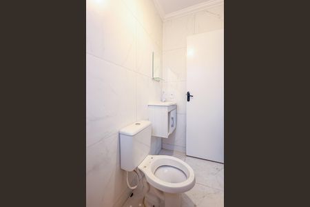 Casa para alugar com 150m², 2 quartos e 2 vagas Casa para alugar com 150m², 2 quartos e 2 vagasBanheiro da Suíte 2