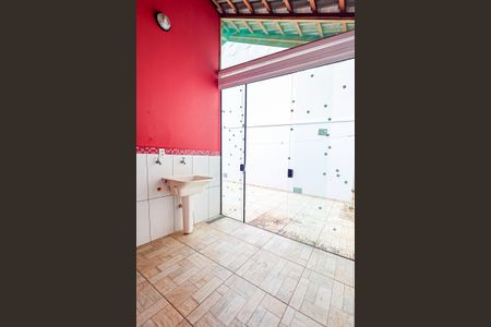 Casa para alugar com 150m², 2 quartos e 2 vagas Casa para alugar com 150m², 2 quartos e 2 vagasÁrea de Serviço