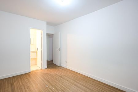 Casa para alugar com 150m², 2 quartos e 2 vagas Casa para alugar com 150m², 2 quartos e 2 vagasSuíte 2