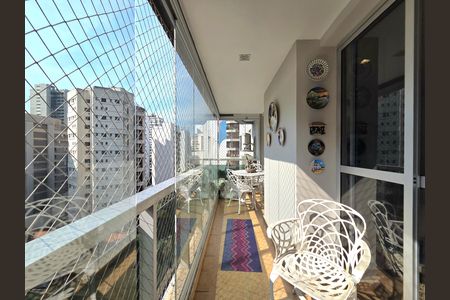 Varanda de kitnet/studio para alugar com 1 quarto, 70m² em Vila Nova Conceição, São Paulo