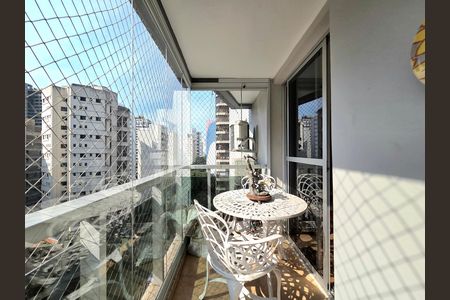Studio para alugar com 70m², 1 quarto e 2 vagas Studio para alugar com 70m², 1 quarto e 2 vagasVaranda