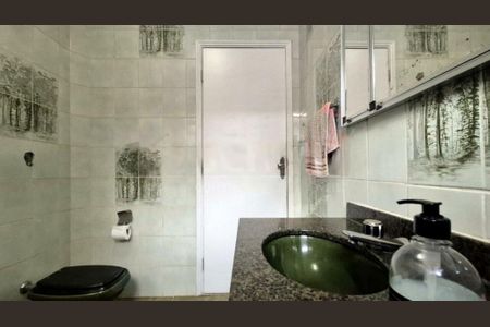 Casa à venda com 150m², 3 quartos e 2 vagas