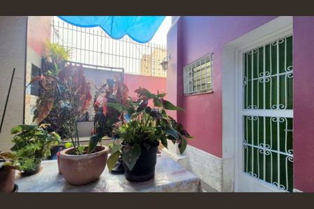 Casa à venda com 150m², 3 quartos e 2 vagas