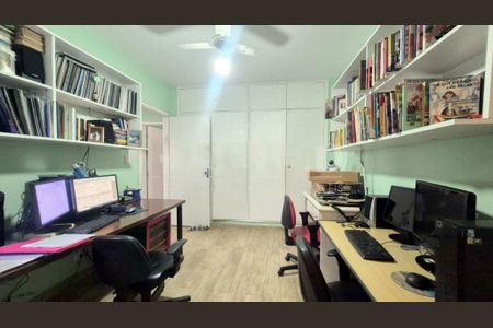 Casa à venda com 150m², 3 quartos e 2 vagas