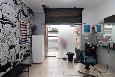 Casa à venda com 150m², 3 quartos e 1 vagaSalão