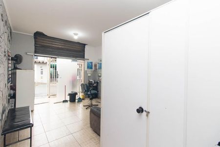Casa à venda com 150m², 3 quartos e 1 vagaSalão