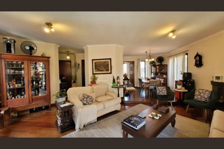 Apartamento à venda com 4 quartos, 206m² em Vila Uberabinha, São Paulo