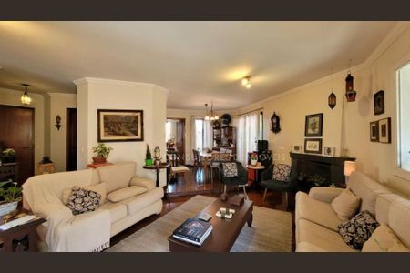 Apartamento à venda com 4 quartos, 206m² em Vila Uberabinha, São Paulo