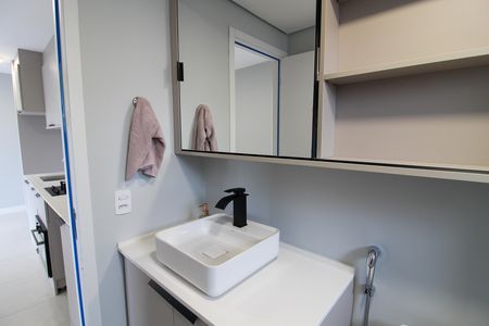 Apartamento à venda com 36m², 2 quartos e sem vaga Apartamento à venda com 36m², 2 quartos e sem vagaBanheiro
