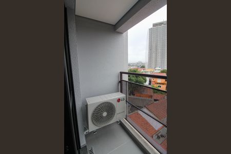 Apartamento à venda com 36m², 2 quartos e sem vaga Apartamento à venda com 36m², 2 quartos e sem vagaVaranda da Sala