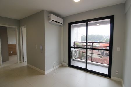 Apartamento à venda com 36m², 2 quartos e sem vaga Apartamento à venda com 36m², 2 quartos e sem vagaSala