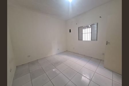 Casa para alugar com 40m², 1 quarto e sem vaga