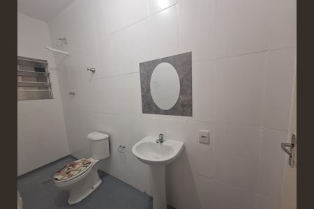 Casa para alugar com 40m², 1 quarto e sem vaga