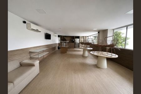 Apartamento para alugar com 68m², 2 quartos e 1 vagaÁrea comum - Salão de festas