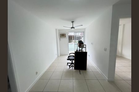 Apartamento para alugar com 68m², 2 quartos e 1 vagaSala