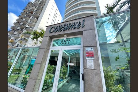 Apartamento para alugar com 68m², 2 quartos e 1 vagaFachada