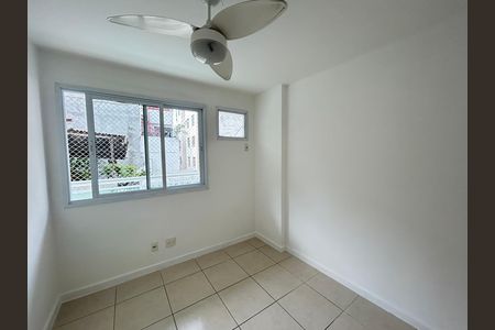 Apartamento para alugar com 68m², 2 quartos e 1 vagaQuarto 1