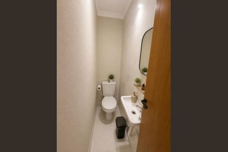 Banheiro de casa para alugar com 3 quartos, 170m² em Cidade Patriarca, São Paulo