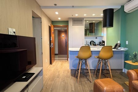 Sala de apartamento para alugar com 1 quarto, 43m² em Boqueirão, Santos