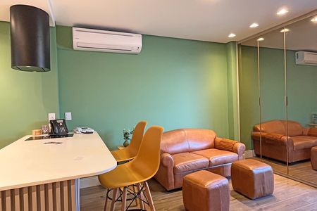 Sala de apartamento para alugar com 1 quarto, 43m² em Boqueirão, Santos