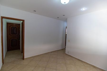 Sala de apartamento à venda com 2 quartos, 70m² em Santa Rosa, Niterói